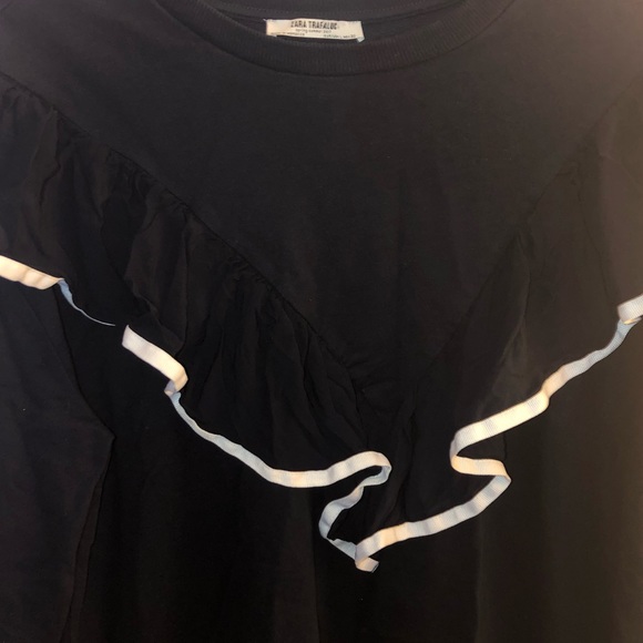 Zara Ruffle Top - Picture 2 of 4